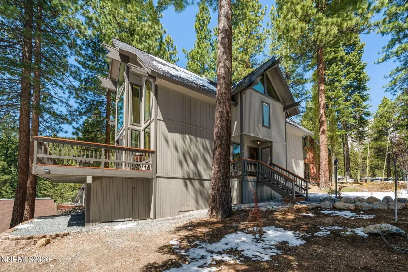 949 Dana, Incline Village, Nevada 89451, 3 Bedrooms Bedrooms, ,2 BathroomsBathrooms,Residential,Residential,Dana,260004741