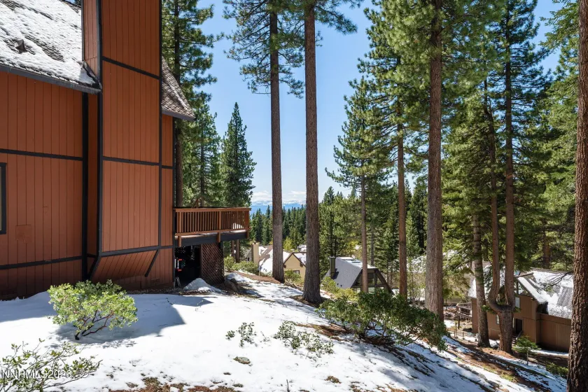 949 Dana, Incline Village, Nevada 89451, 3 Bedrooms Bedrooms, ,2 BathroomsBathrooms,Residential,Residential,Dana,260004741