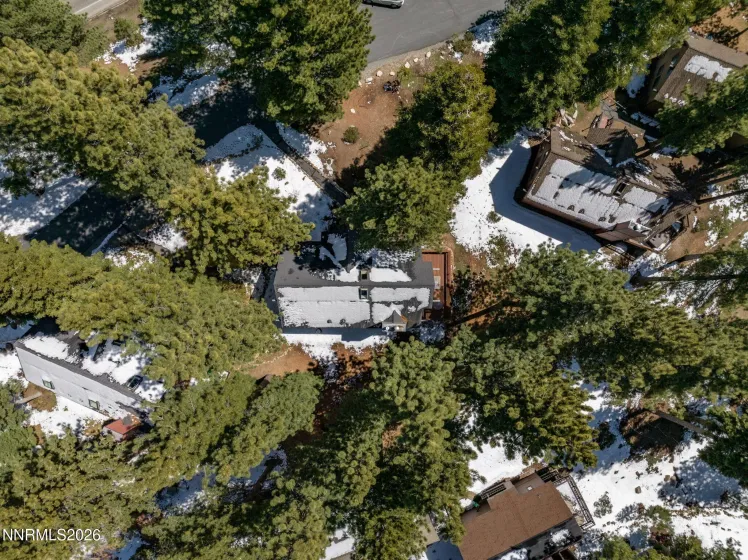 949 Dana, Incline Village, Nevada 89451, 3 Bedrooms Bedrooms, ,2 BathroomsBathrooms,Residential,Residential,Dana,260004741