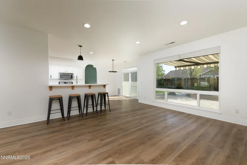 1379 Elges, Gardnerville, Nevada 89410, 3 Bedrooms Bedrooms, ,2 BathroomsBathrooms,Residential,Residential,Elges,260004743