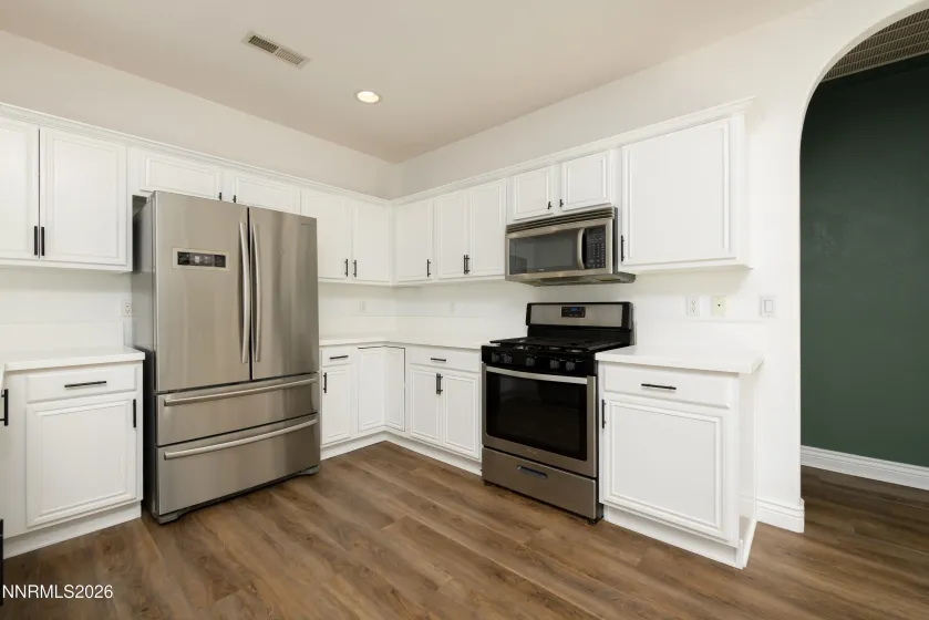 1379 Elges, Gardnerville, Nevada 89410, 3 Bedrooms Bedrooms, ,2 BathroomsBathrooms,Residential,Residential,Elges,260004743