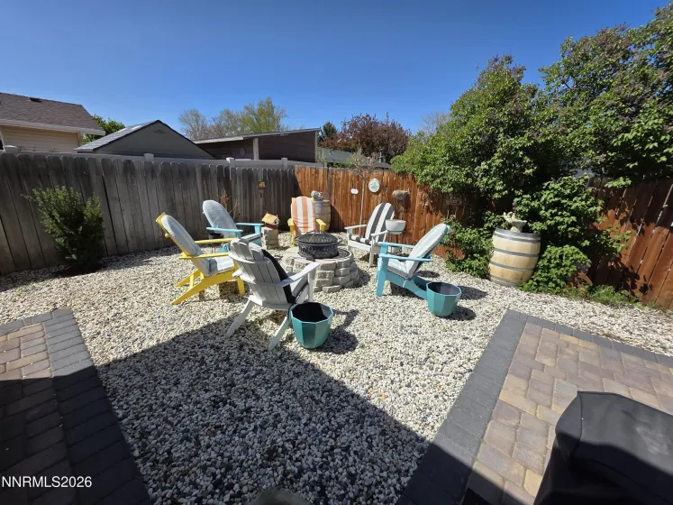 1390 Elges, Gardnerville, Nevada 89410, 3 Bedrooms Bedrooms, ,2 BathroomsBathrooms,Residential,Residential,Elges,260004745