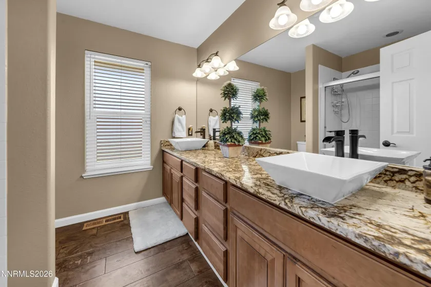 55 Geraldine, Sparks, Nevada 89441, 4 Bedrooms Bedrooms, ,3 BathroomsBathrooms,Residential,Residential,Geraldine,260004746