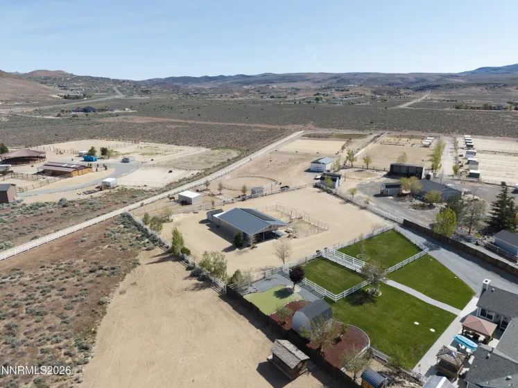 55 Geraldine, Sparks, Nevada 89441, 4 Bedrooms Bedrooms, ,3 BathroomsBathrooms,Residential,Residential,Geraldine,260004746