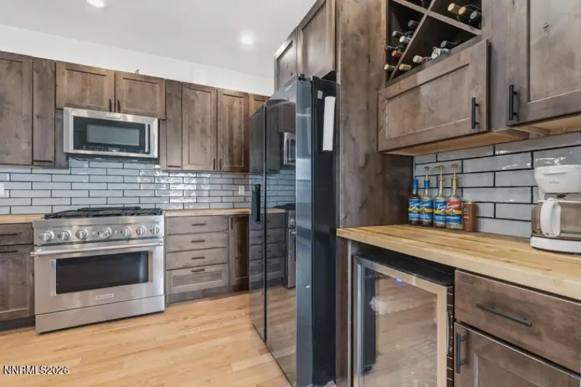 1401 Nevada 208, Yerington, Nevada 89447, 3 Bedrooms Bedrooms, ,2 BathroomsBathrooms,Residential,Residential,Nevada 208,260004747