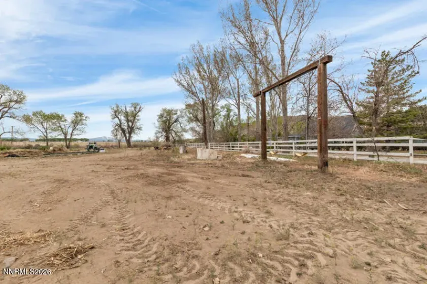 1401 Nevada 208, Yerington, Nevada 89447, 3 Bedrooms Bedrooms, ,2 BathroomsBathrooms,Residential,Residential,Nevada 208,260004747