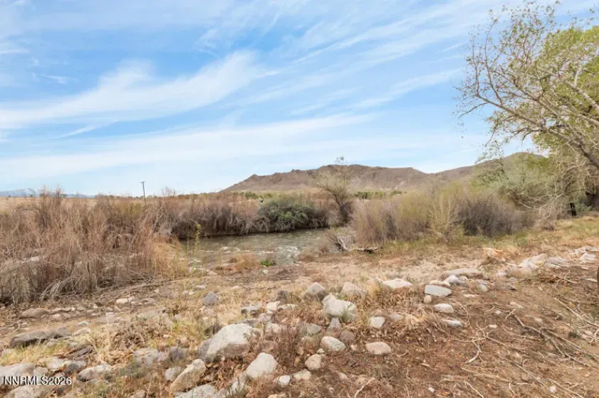 1401 Nevada 208, Yerington, Nevada 89447, 3 Bedrooms Bedrooms, ,2 BathroomsBathrooms,Residential,Residential,Nevada 208,260004747