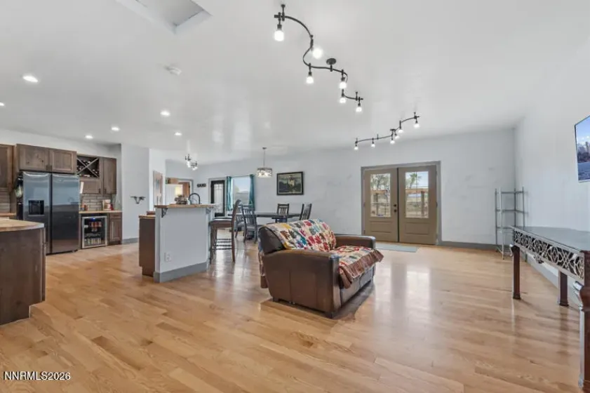 1401 Nevada 208, Yerington, Nevada 89447, 3 Bedrooms Bedrooms, ,2 BathroomsBathrooms,Residential,Residential,Nevada 208,260004747