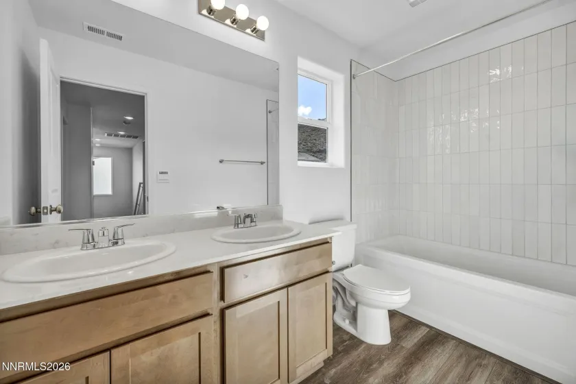 8480 Endor, Reno, Nevada 89506, 3 Bedrooms Bedrooms, ,3 BathroomsBathrooms,Residential,Residential,Endor,0,260004749