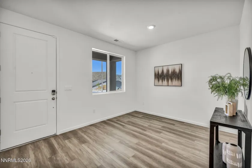8480 Endor, Reno, Nevada 89506, 3 Bedrooms Bedrooms, ,3 BathroomsBathrooms,Residential,Residential,Endor,0,260004749