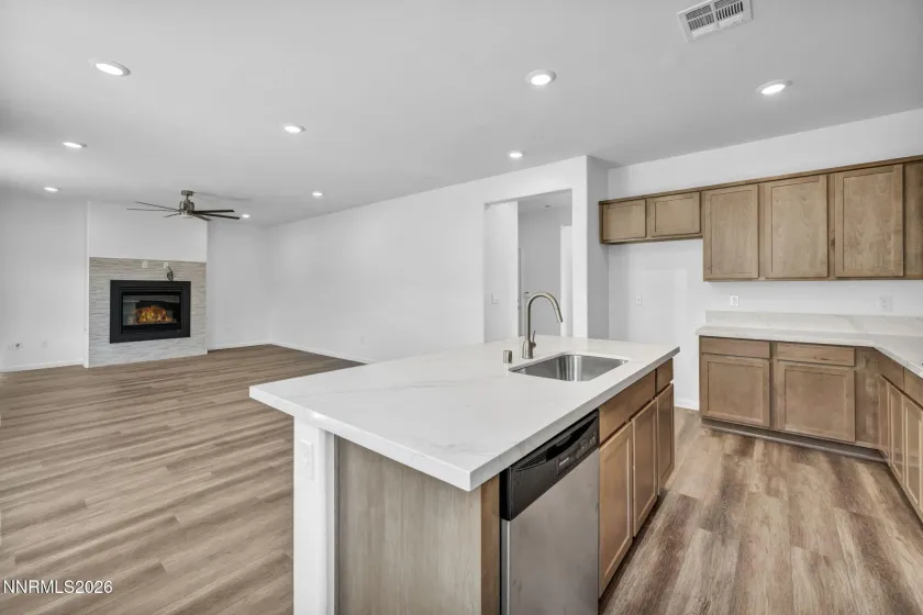 8480 Endor, Reno, Nevada 89506, 3 Bedrooms Bedrooms, ,3 BathroomsBathrooms,Residential,Residential,Endor,260004749