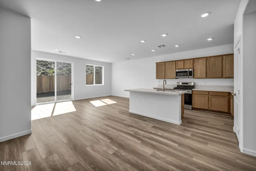 755 Kess, Reno, Nevada 89506, 3 Bedrooms Bedrooms, ,2 BathroomsBathrooms,Residential,Residential,Kess,260004750