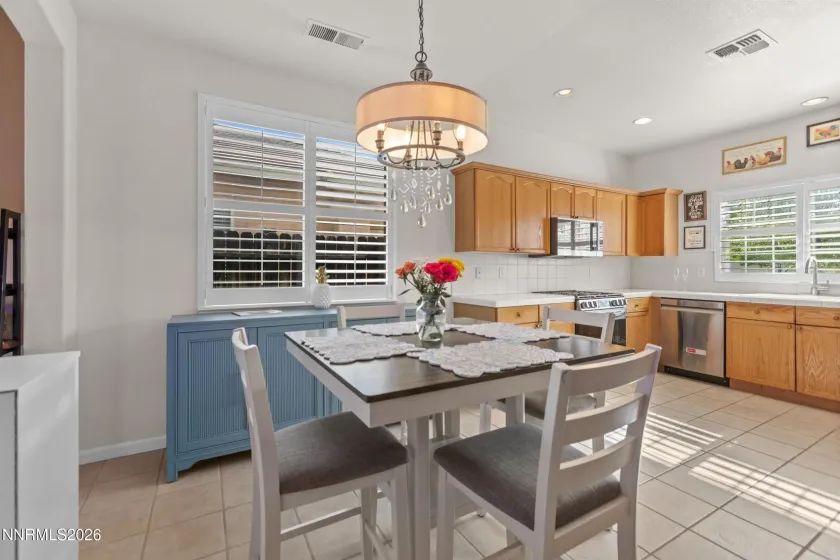 10630 Arbor, Reno, Nevada 89521, 3 Bedrooms Bedrooms, ,2 BathroomsBathrooms,Residential,Residential,Arbor,260004259