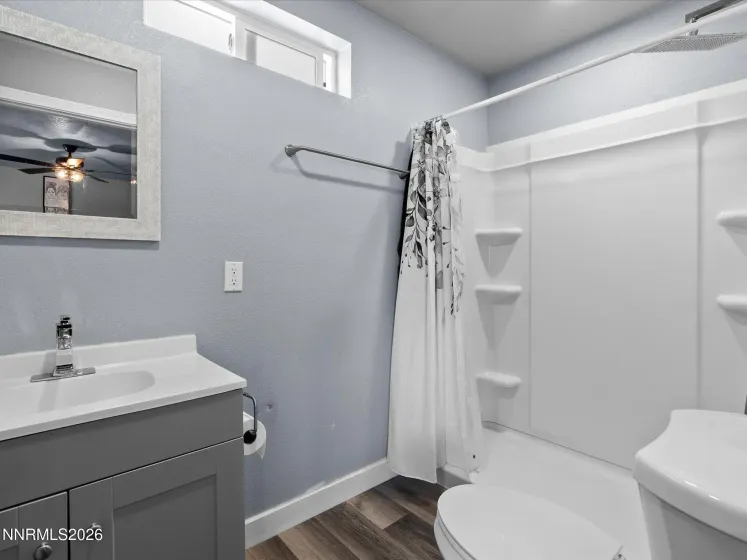 1350 Elmhurst, Lovelock, Nevada 89419, 3 Bedrooms Bedrooms, ,2 BathroomsBathrooms,Residential,Residential,Elmhurst,260004753