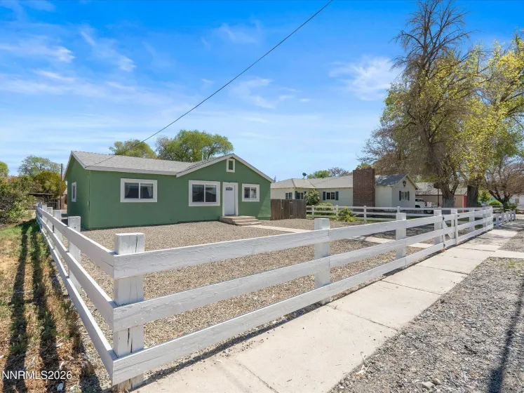 1350 Elmhurst, Lovelock, Nevada 89419, 3 Bedrooms Bedrooms, ,2 BathroomsBathrooms,Residential,Residential,Elmhurst,260004753