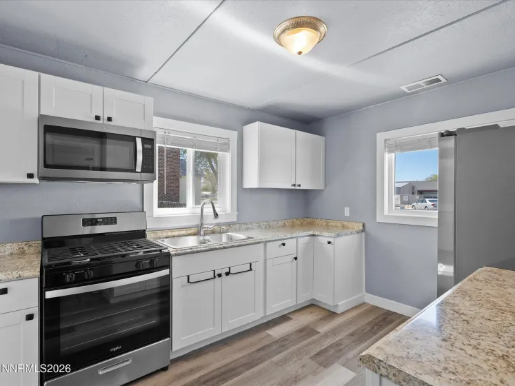 1350 Elmhurst, Lovelock, Nevada 89419, 3 Bedrooms Bedrooms, ,2 BathroomsBathrooms,Residential,Residential,Elmhurst,260004753