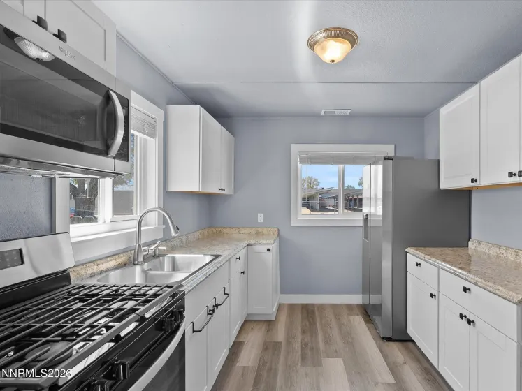 1350 Elmhurst, Lovelock, Nevada 89419, 3 Bedrooms Bedrooms, ,2 BathroomsBathrooms,Residential,Residential,Elmhurst,260004753