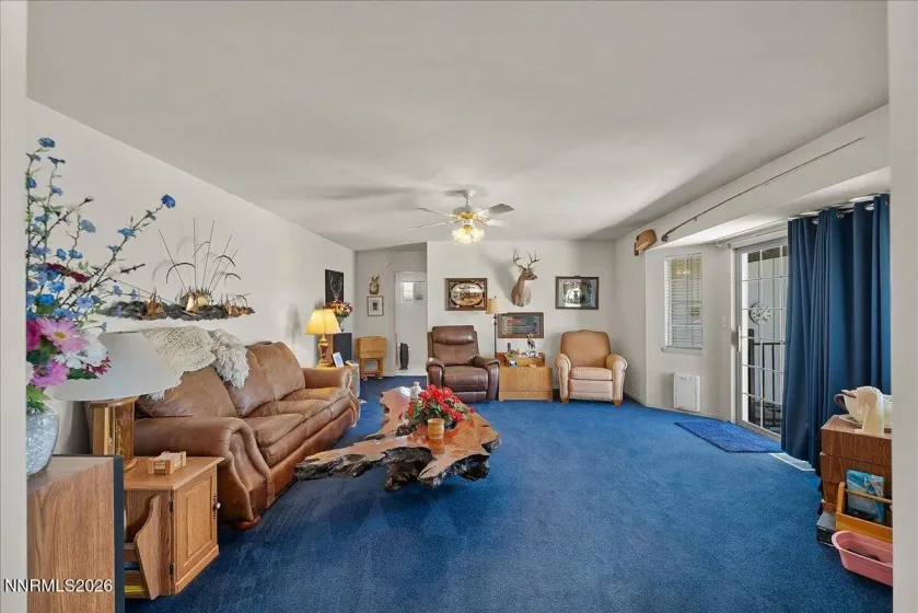 11250 Osage, Reno, Nevada 89508, 4 Bedrooms Bedrooms, ,3 BathroomsBathrooms,Residential,Residential,Osage,260004759