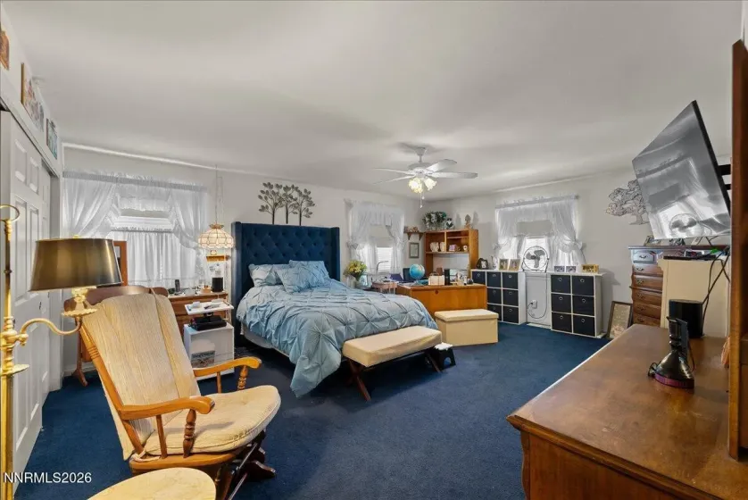 11250 Osage, Reno, Nevada 89508, 4 Bedrooms Bedrooms, ,3 BathroomsBathrooms,Residential,Residential,Osage,260004759