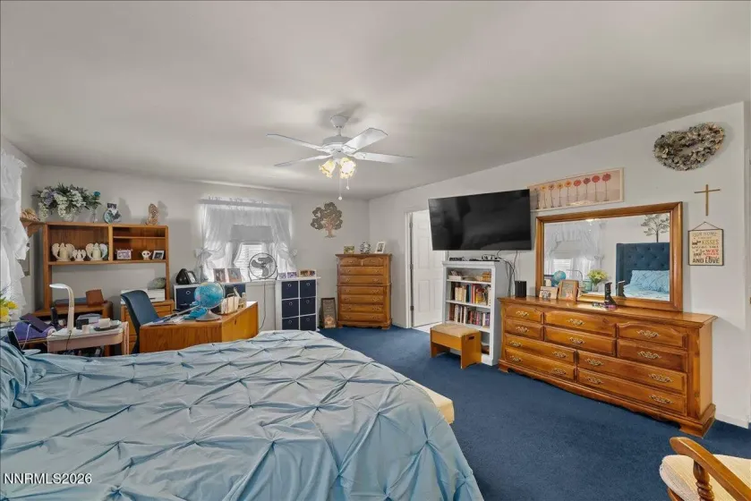 11250 Osage, Reno, Nevada 89508, 4 Bedrooms Bedrooms, ,3 BathroomsBathrooms,Residential,Residential,Osage,260004759