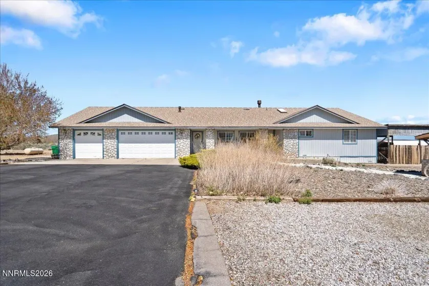 11250 Osage, Reno, Nevada 89508, 4 Bedrooms Bedrooms, ,3 BathroomsBathrooms,Residential,Residential,Osage,260004759
