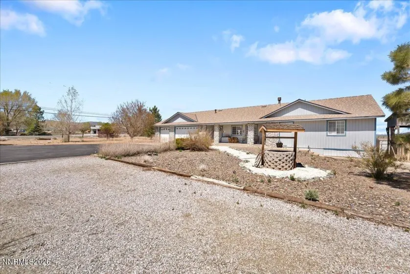 11250 Osage, Reno, Nevada 89508, 4 Bedrooms Bedrooms, ,3 BathroomsBathrooms,Residential,Residential,Osage,260004759