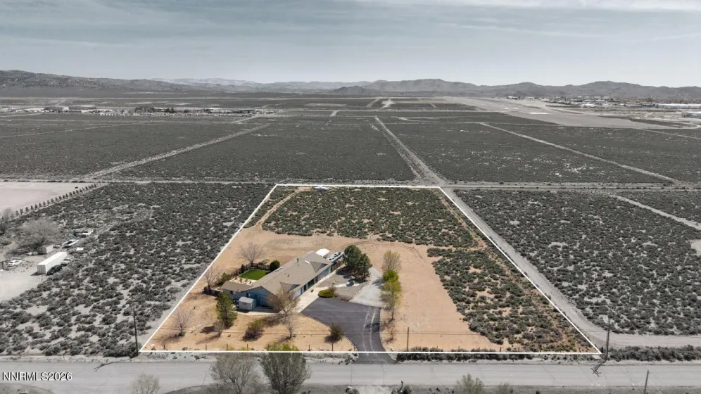 11250 Osage, Reno, Nevada 89508, 4 Bedrooms Bedrooms, ,3 BathroomsBathrooms,Residential,Residential,Osage,260004759