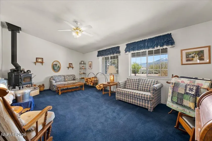 11250 Osage, Reno, Nevada 89508, 4 Bedrooms Bedrooms, ,3 BathroomsBathrooms,Residential,Residential,Osage,260004759