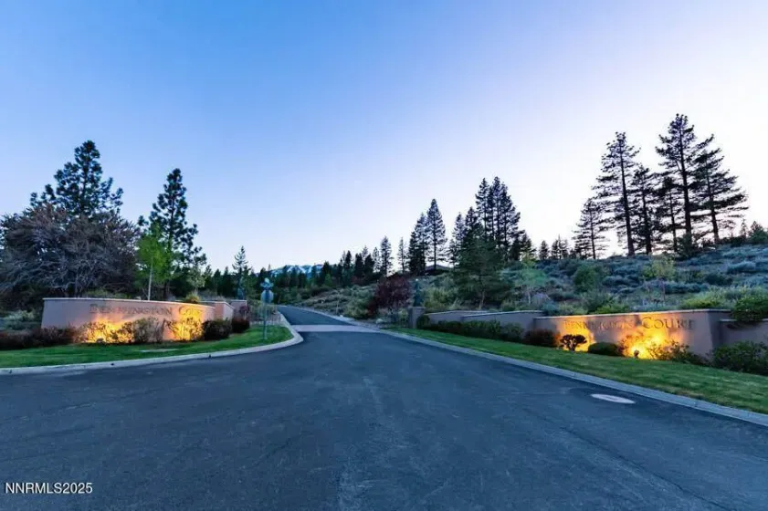 Bennington Court Lighted Entrance