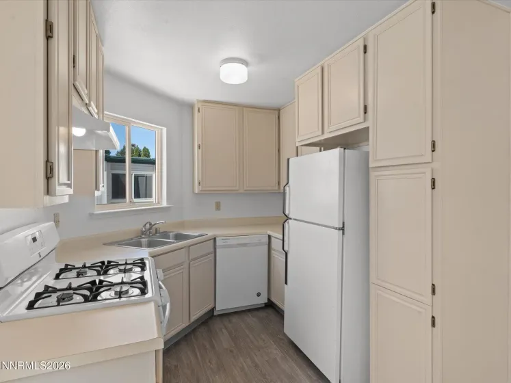 2655 Sycamore Glen, Sparks, Nevada 89434, 1 Bedroom Bedrooms, ,2 BathroomsBathrooms,Residential,Residential,Sycamore Glen,260004765