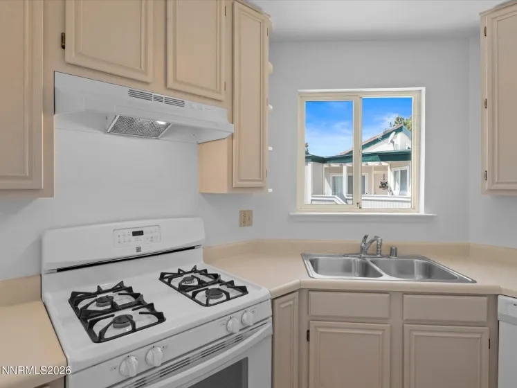 2655 Sycamore Glen, Sparks, Nevada 89434, 1 Bedroom Bedrooms, ,2 BathroomsBathrooms,Residential,Residential,Sycamore Glen,260004765