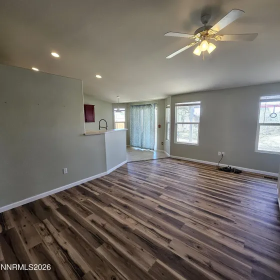 163 Shadow Mountain, Fernley, Nevada 89408, 3 Bedrooms Bedrooms, ,2 BathroomsBathrooms,Residential,Residential,Shadow Mountain,260004767