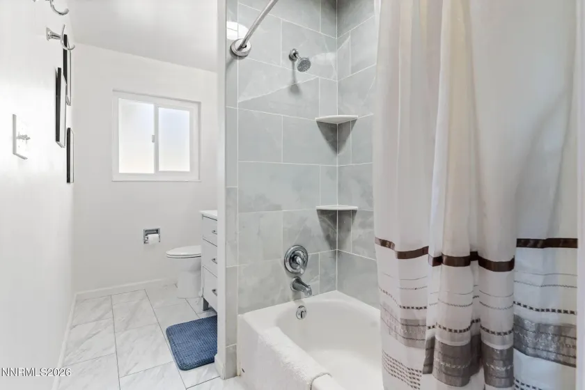 2201 Glenn, Carson City, Nevada 89703, 3 Bedrooms Bedrooms, ,2 BathroomsBathrooms,Residential,Residential,Glenn,260004768