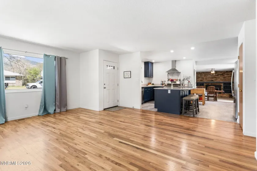 2201 Glenn, Carson City, Nevada 89703, 3 Bedrooms Bedrooms, ,2 BathroomsBathrooms,Residential,Residential,Glenn,260004768