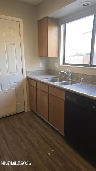 3224 Danville, Sparks, Nevada 89434, 3 Bedrooms Bedrooms, ,2 BathroomsBathrooms,Residential,Residential,Danville,260004769