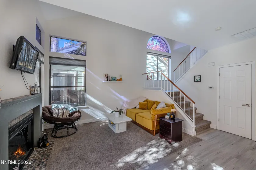 4321 Leeward, Reno, Nevada 89502, 2 Bedrooms Bedrooms, ,3 BathroomsBathrooms,Residential,Residential,Leeward,260004043