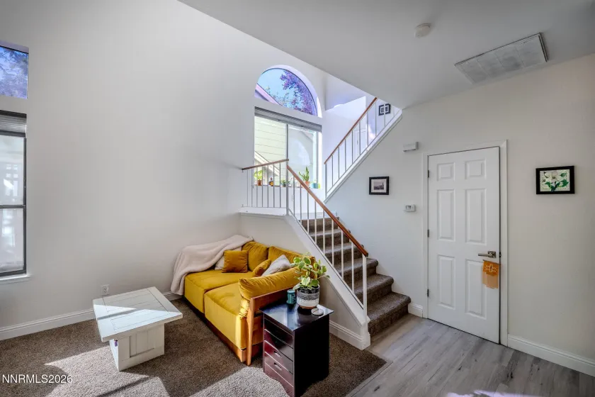 4321 Leeward, Reno, Nevada 89502, 2 Bedrooms Bedrooms, ,3 BathroomsBathrooms,Residential,Residential,Leeward,260004043