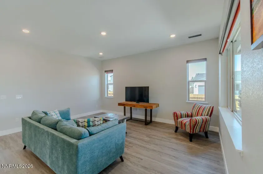 399 Porter Peak, Carson City, Nevada 89701, 3 Bedrooms Bedrooms, ,2 BathroomsBathrooms,Residential,Residential,Porter Peak,260004770