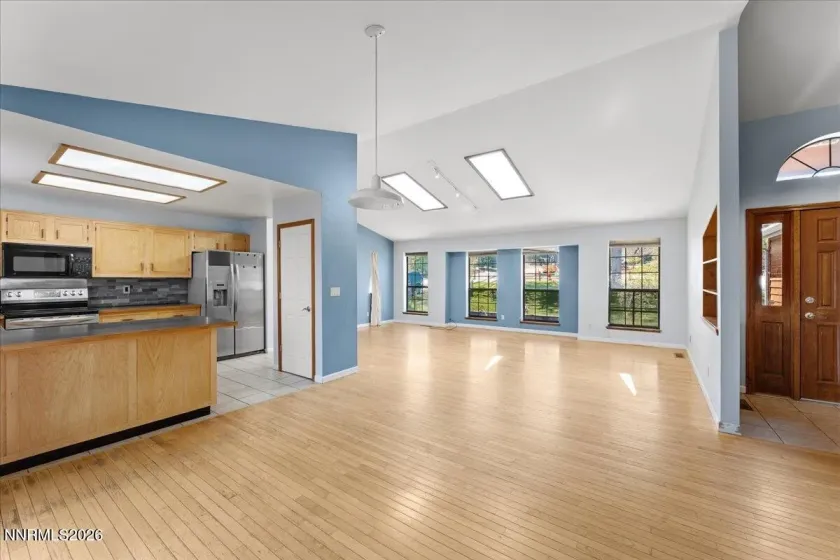 1689 Gregg, Carson City, Nevada 89701, 3 Bedrooms Bedrooms, ,2 BathroomsBathrooms,Residential,Residential,Gregg,260004771