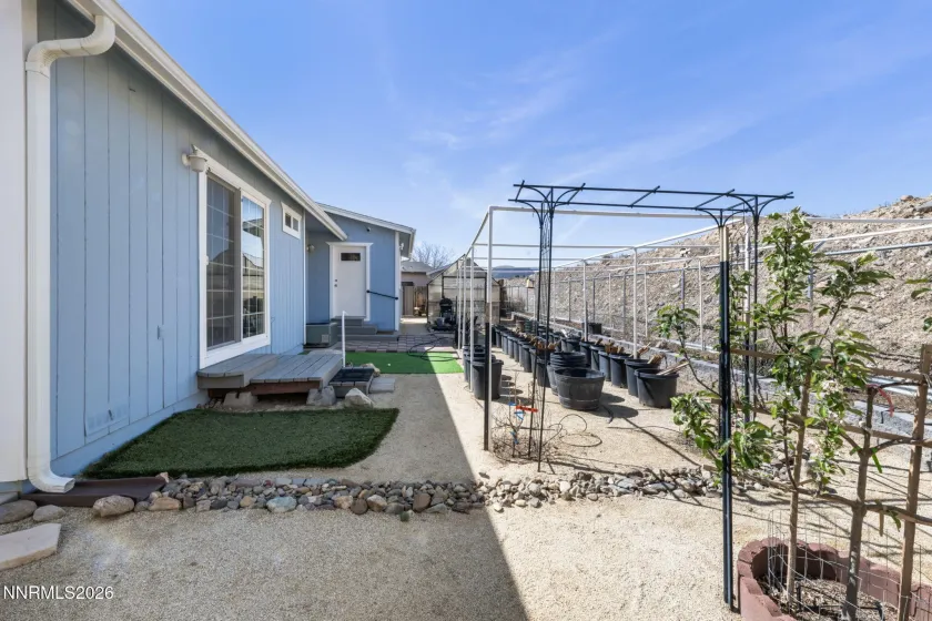 265 Luchetti, Dayton, Nevada 89403, 3 Bedrooms Bedrooms, ,2 BathroomsBathrooms,Residential,Residential,Luchetti,260004777