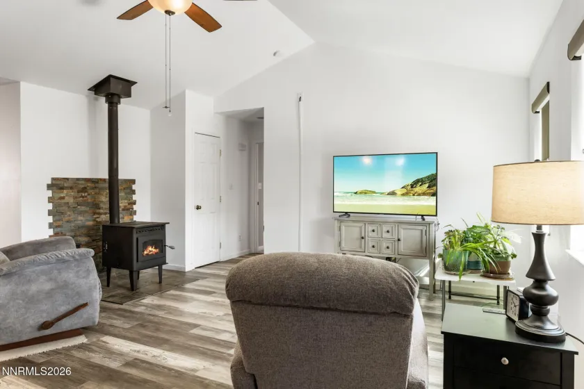 265 Luchetti, Dayton, Nevada 89403, 3 Bedrooms Bedrooms, ,2 BathroomsBathrooms,Residential,Residential,Luchetti,260004777