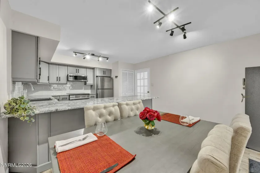 866 Northwood, Incline Village, Nevada 89451, 3 Bedrooms Bedrooms, ,3 BathroomsBathrooms,Residential,Residential,Northwood,260004787