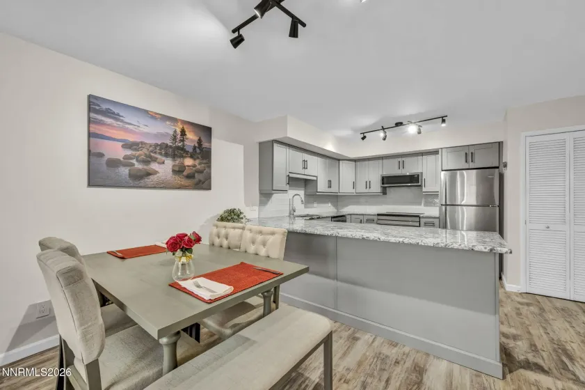 866 Northwood, Incline Village, Nevada 89451, 3 Bedrooms Bedrooms, ,3 BathroomsBathrooms,Residential,Residential,Northwood,260004787