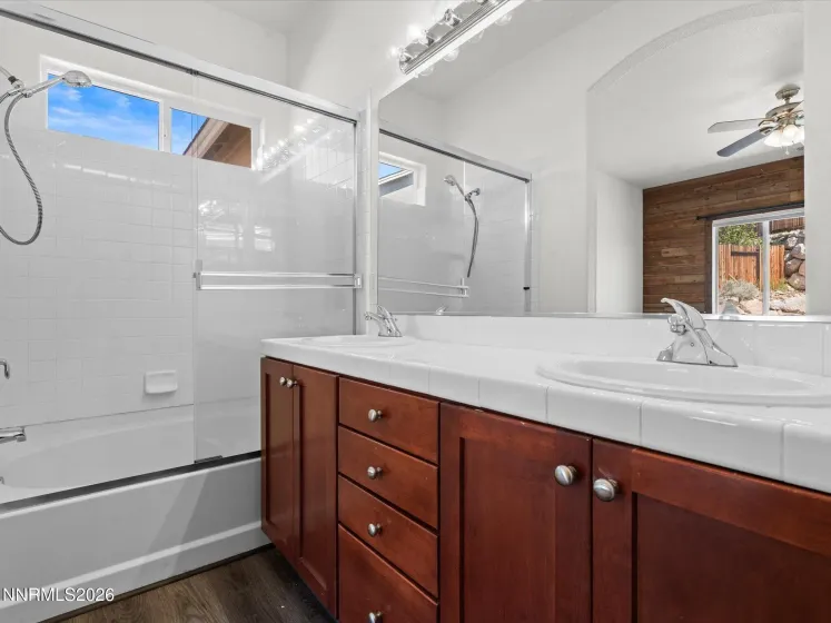 1495 Hagar, Reno, Nevada 89506, 3 Bedrooms Bedrooms, ,2 BathroomsBathrooms,Residential,Residential,Hagar,260004790