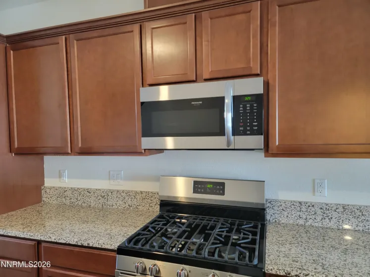 3002 Sterling Ridge, Sparks, Nevada 89431, 2 Bedrooms Bedrooms, ,3 BathroomsBathrooms,Residential,Residential,Sterling Ridge,260004792