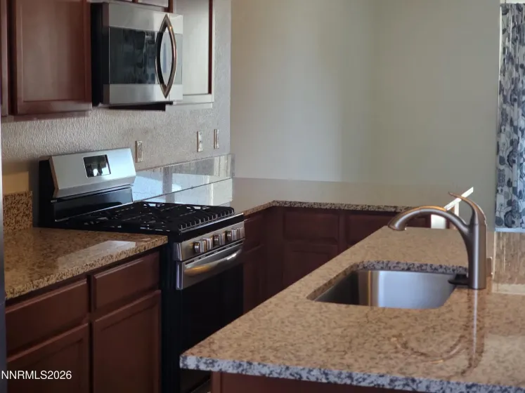 3002 Sterling Ridge, Sparks, Nevada 89431, 2 Bedrooms Bedrooms, ,3 BathroomsBathrooms,Residential,Residential,Sterling Ridge,260004792