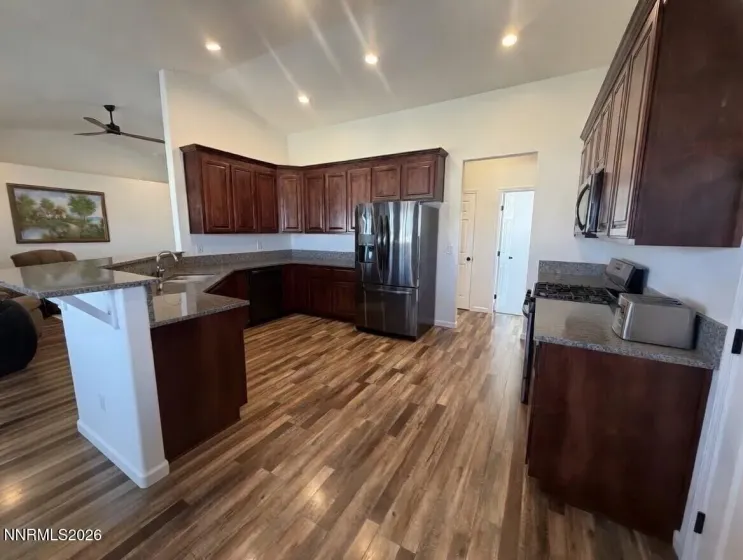 1135 Jungle, Fallon, Nevada 89406, 3 Bedrooms Bedrooms, ,2 BathroomsBathrooms,Residential,Residential,Jungle,260004795