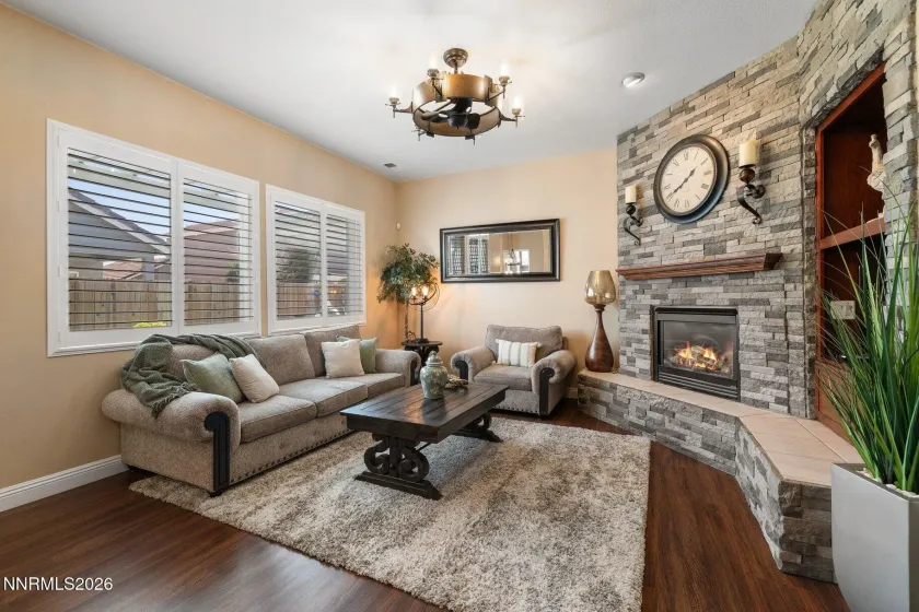 1414 Diamond Country, Reno, Nevada 89521, 4 Bedrooms Bedrooms, ,2 BathroomsBathrooms,Residential,Residential,Diamond Country,260004796