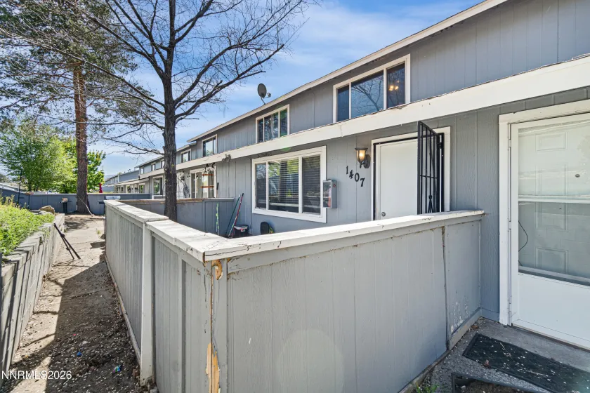 1407 Long, Carson City, Nevada 89706, 3 Bedrooms Bedrooms, ,2 BathroomsBathrooms,Residential,Residential,Long,260004798