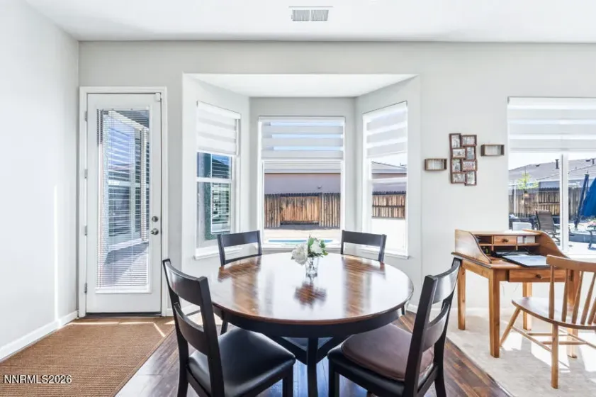 10565 Hampton Creek, Reno, Nevada 89521, 4 Bedrooms Bedrooms, ,2 BathroomsBathrooms,Residential,Residential,Hampton Creek,260004788